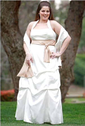 Illustration for article titled Plus-Size Bridal On An Anorexic Budget: Now At A Mall Near You